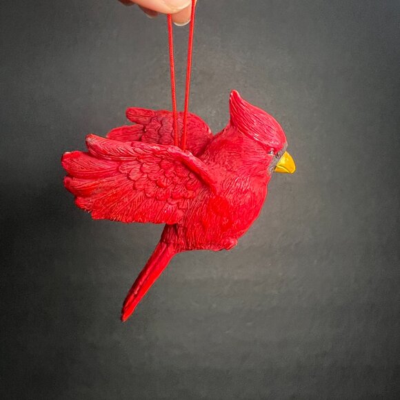 Decorative Red Resin Flying Northern Cardinal Bird Chrismas Tree Ornament 4" - Picture 5 of 5